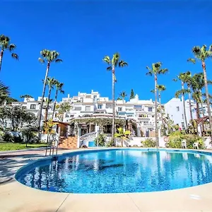 Lovely 2 Bedroom In Oasis De Capistrano, , Nerja Spain